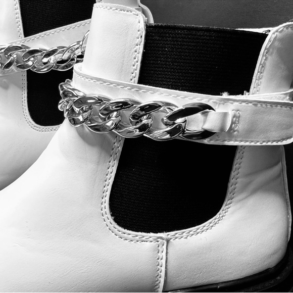 Cushionaire Clover Pull On Chunky Platform Combat Boots - Picture 4 of 10